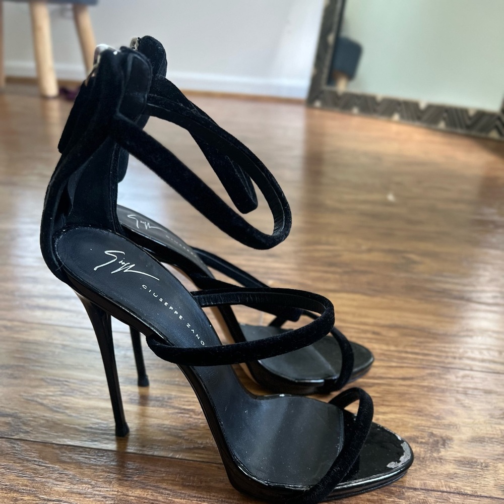Giuseppe Zanotti - Harmony Velvet